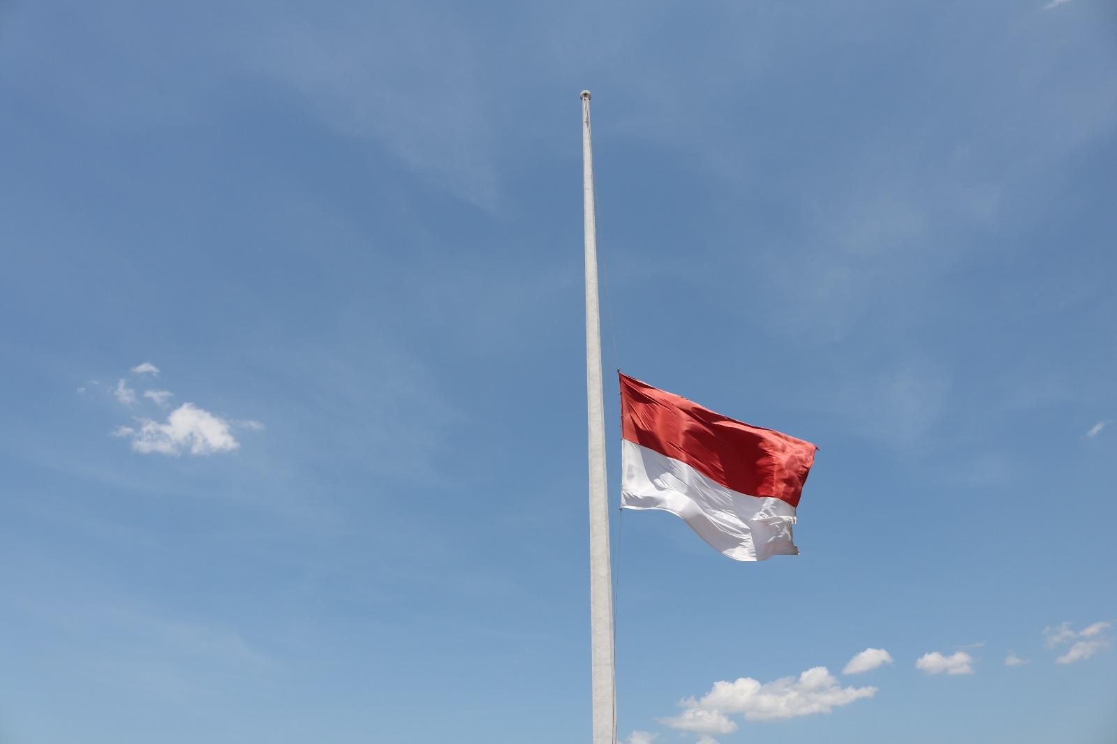 Try Sutrisno Tutup Usia, Pemerintah Instruksikan Berkabung Nasional